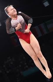 圣路易斯红雀名将雅adier Molina 带着 9 座金手套奖正式退役